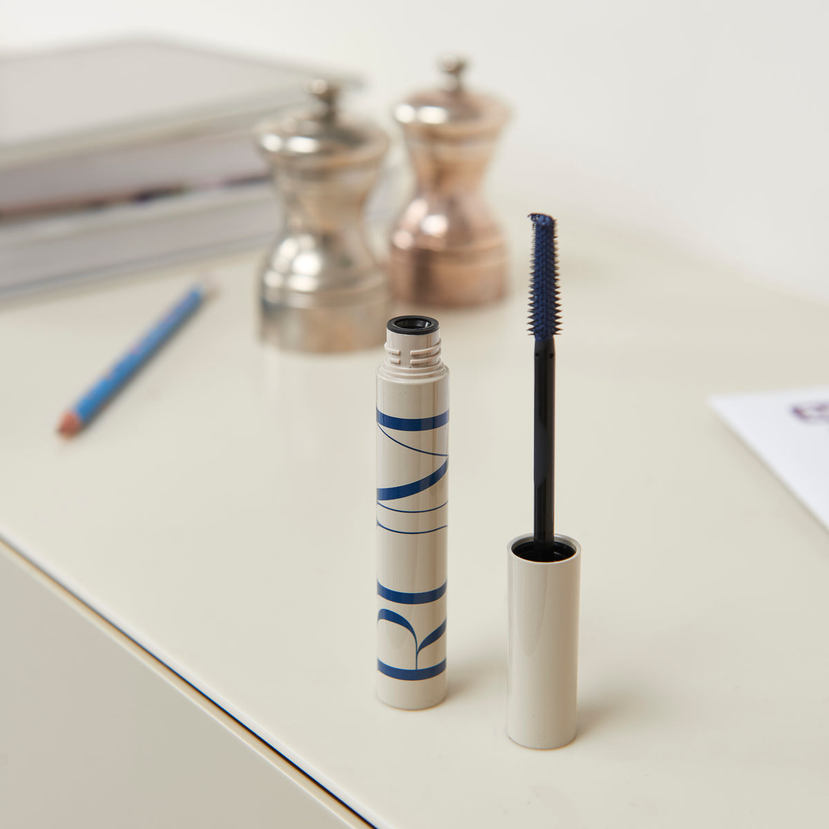 INKWELL (DEEPEST NAVY) Wrap Party Tubing Mascara