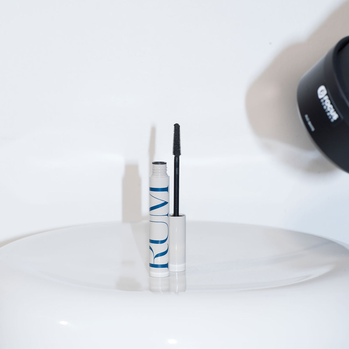 TAXI (BLACKEST BLACK) Wrap Party Tubing Mascara